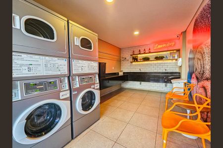 Apartamento à venda com 68m², 2 quartos e 1 vaga Apartamento à venda com 68m², 2 quartos e 1 vagaLavanderia