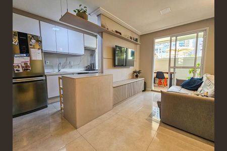 Apartamento à venda com 68m², 2 quartos e 1 vaga Apartamento à venda com 68m², 2 quartos e 1 vagaSala
