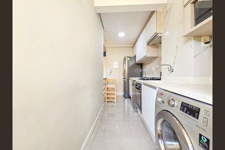Apartamento à venda com 68m², 2 quartos e 1 vaga Apartamento à venda com 68m², 2 quartos e 1 vagaCozinha e Área de Serviço