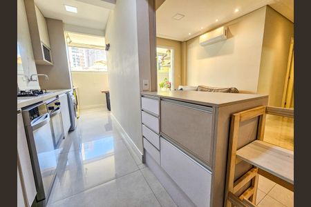 Apartamento à venda com 68m², 2 quartos e 1 vaga Apartamento à venda com 68m², 2 quartos e 1 vagaCozinha