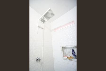 Apartamento à venda com 150m², 4 quartos e 3 vagasChuveiro