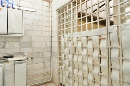 Apartamento à venda com 178m², 3 quartos e 1 vagaÁrea de Serviço