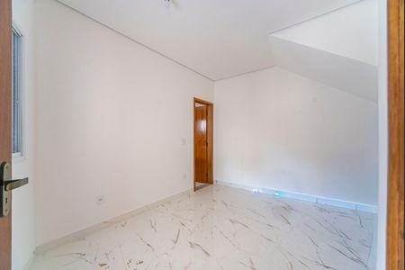 Casa à venda com 140m², 3 quartos e 3 vagas Casa à venda com 140m², 3 quartos e 3 vagasQuarto 3