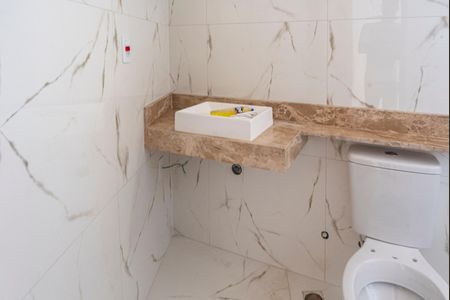Casa à venda com 140m², 3 quartos e 3 vagas Casa à venda com 140m², 3 quartos e 3 vagasBanheiro do Quarto 2