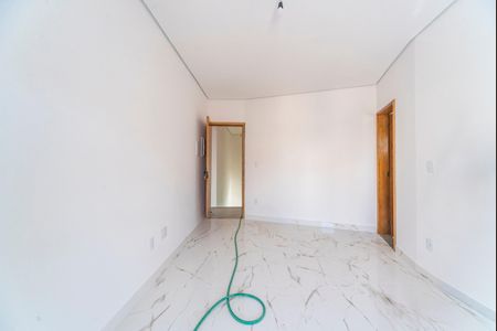 Casa à venda com 140m², 3 quartos e 3 vagas Casa à venda com 140m², 3 quartos e 3 vagasQuarto 2