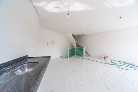 Casa à venda com 140m², 3 quartos e 3 vagas Casa à venda com 140m², 3 quartos e 3 vagasCozinha