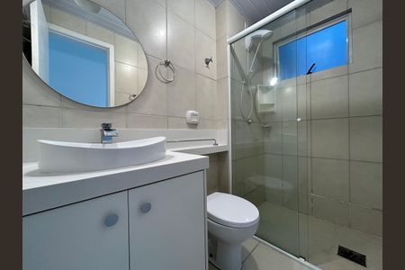 Apartamento para alugar com 59m², 2 quartos e 1 vaga Apartamento para alugar com 59m², 2 quartos e 1 vagaBanheiro