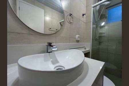Apartamento para alugar com 59m², 2 quartos e 1 vaga Apartamento para alugar com 59m², 2 quartos e 1 vagaBanheiro