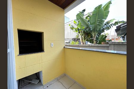 Apartamento para alugar com 59m², 2 quartos e 1 vaga Apartamento para alugar com 59m², 2 quartos e 1 vagaVaranda