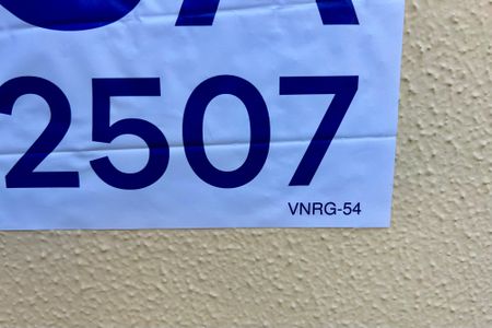 Apartamento para alugar com 59m², 2 quartos e 1 vaga Apartamento para alugar com 59m², 2 quartos e 1 vagaPlaca 06/05 VNRG-54