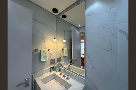 Apartamento à venda com 65m², 2 quartos e 2 vagasBanheiro