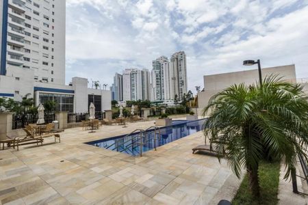 Apartamento à venda com 65m², 2 quartos e 2 vagasÁrea comum - Piscina