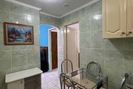 Apartamento para alugar com 55m², 2 quartos e 1 vagaCozinha e Área de Serviço