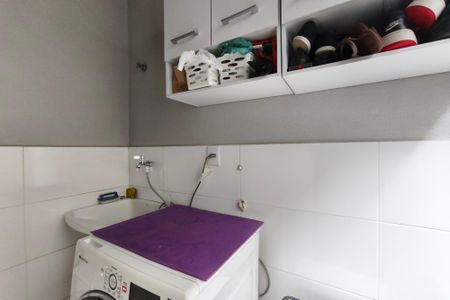 Casa à venda com 120m², 3 quartos e 2 vagasÁrea de Serviço