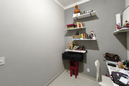 Casa à venda com 120m², 3 quartos e 2 vagasQuarto 2