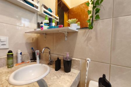 Casa à venda com 120m², 3 quartos e 2 vagasBanheiro Social
