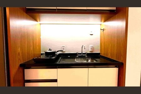 Foto 02 de kitnet/studio para alugar com 1 quarto, 25m² em Ipiranga, São Paulo