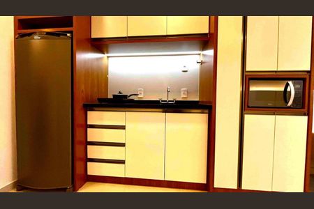 Foto 01 de kitnet/studio para alugar com 1 quarto, 25m² em Ipiranga, São Paulo