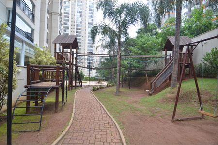 Apartamento para alugar com 80m², 3 quartos e 2 vagasÁrea comum - Playground