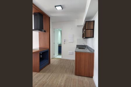 Foto 02 de apartamento para alugar com 1 quarto, 41m² em Santo Amaro, São Paulo