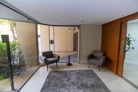 Apartamento à venda com 250m², 3 quartos e 2 vagasPortaria 