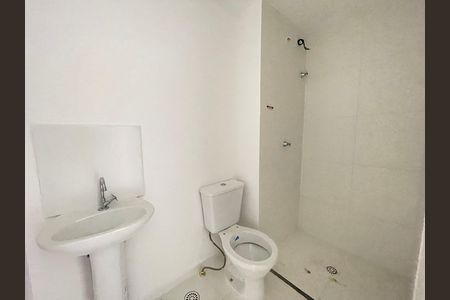 Apartamento para alugar com 31m², 1 quarto e sem vaga Apartamento para alugar com 31m², 1 quarto e sem vagaBanheiro
