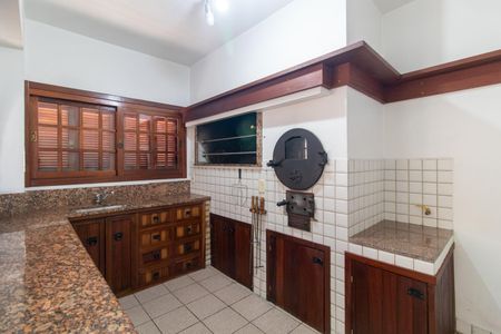 Casa para alugar com 400m², 3 quartos e 6 vagasChurrasqueira