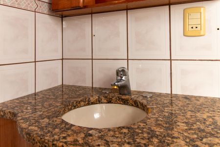 Casa para alugar com 400m², 3 quartos e 6 vagasBanheiro