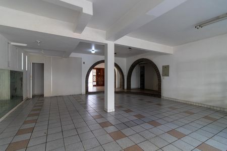 Casa para alugar com 400m², 3 quartos e 6 vagasGaragem