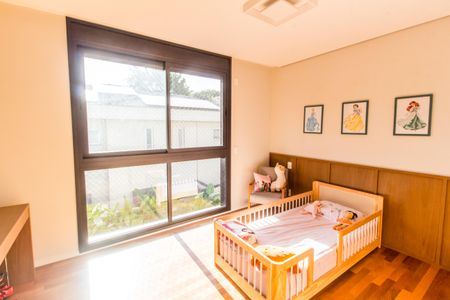 Apartamento à venda com 520m², 4 quartos e 3 vagas Apartamento à venda com 520m², 4 quartos e 3 vagasSuíte 3