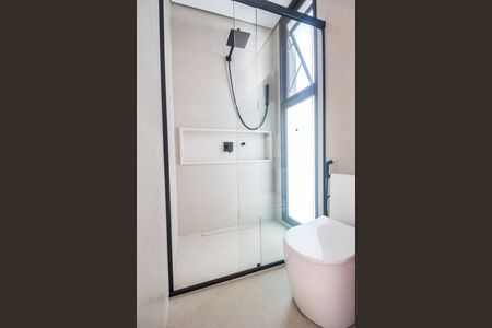 Apartamento à venda com 520m², 4 quartos e 3 vagas Apartamento à venda com 520m², 4 quartos e 3 vagasBanheiro da Suíte