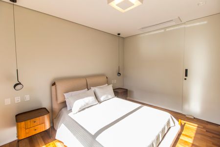 Apartamento à venda com 520m², 4 quartos e 3 vagas Apartamento à venda com 520m², 4 quartos e 3 vagasSuíte 1