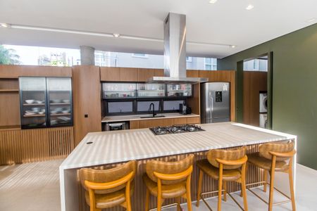 Apartamento à venda com 520m², 4 quartos e 3 vagas Apartamento à venda com 520m², 4 quartos e 3 vagasSala