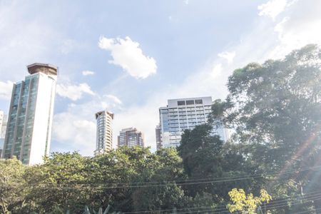 Apartamento à venda com 520m², 4 quartos e 3 vagas Apartamento à venda com 520m², 4 quartos e 3 vagasVista da Varanda