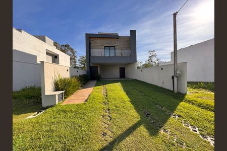 Apartamento à venda com 255m², 3 quartos e 2 vagasFachada