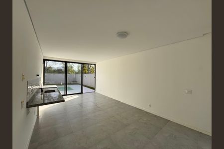 Apartamento à venda com 255m², 3 quartos e 2 vagasCozinha