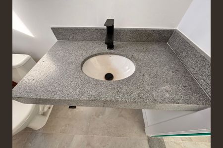 Apartamento à venda com 255m², 3 quartos e 2 vagasSuíte 2 - Banheiro