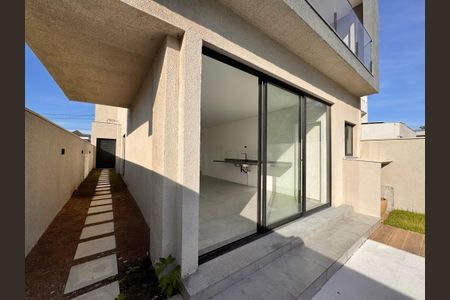 Apartamento à venda com 255m², 3 quartos e 2 vagasÁrea externa