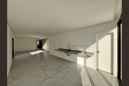 Apartamento à venda com 255m², 3 quartos e 2 vagasCozinha