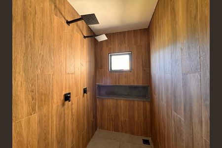 Apartamento à venda com 255m², 3 quartos e 2 vagasSuíte 1 - Banheiro