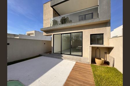 Apartamento à venda com 255m², 3 quartos e 2 vagasÁrea externa
