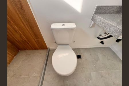 Apartamento à venda com 255m², 3 quartos e 2 vagasSuíte 2 - Banheiro