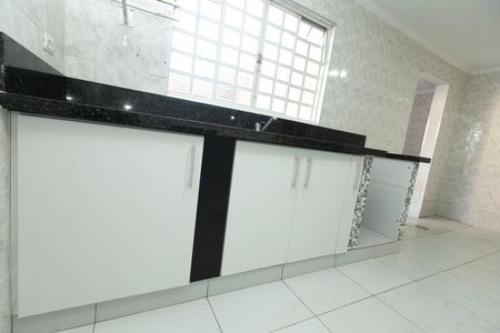 Casa à venda com 75m², 2 quartos e 1 vaga Casa à venda com 75m², 2 quartos e 1 vagaCOZINHA