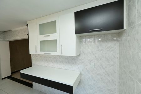 Casa à venda com 75m², 2 quartos e 1 vaga Casa à venda com 75m², 2 quartos e 1 vagaCOZINHA