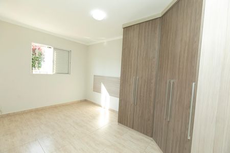 Casa à venda com 75m², 2 quartos e 1 vaga Casa à venda com 75m², 2 quartos e 1 vagaQUARTO 1