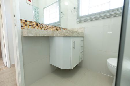 Casa à venda com 75m², 2 quartos e 1 vaga Casa à venda com 75m², 2 quartos e 1 vagaBANHEIRO SOCIAL