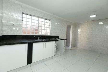 Casa à venda com 75m², 2 quartos e 1 vaga Casa à venda com 75m², 2 quartos e 1 vagaCOZINHA