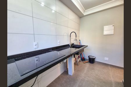 Apartamento à venda com 40m², 2 quartos e sem vaga Apartamento à venda com 40m², 2 quartos e sem vagaCozinha