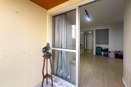 Apartamento à venda com 70m², 2 quartos e 1 vagaVaranda