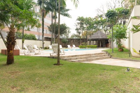 Apartamento à venda com 70m², 2 quartos e 1 vagaPiscina e churrasqueira